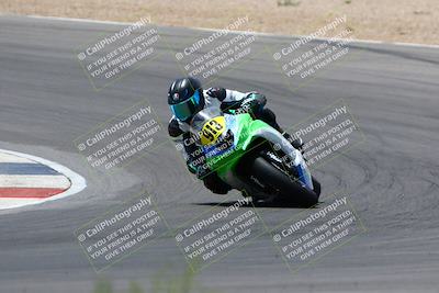 media/Apr-30-2023-CRA (Sun) [[020fcf5d43]]/Race 4-600 Supersport/